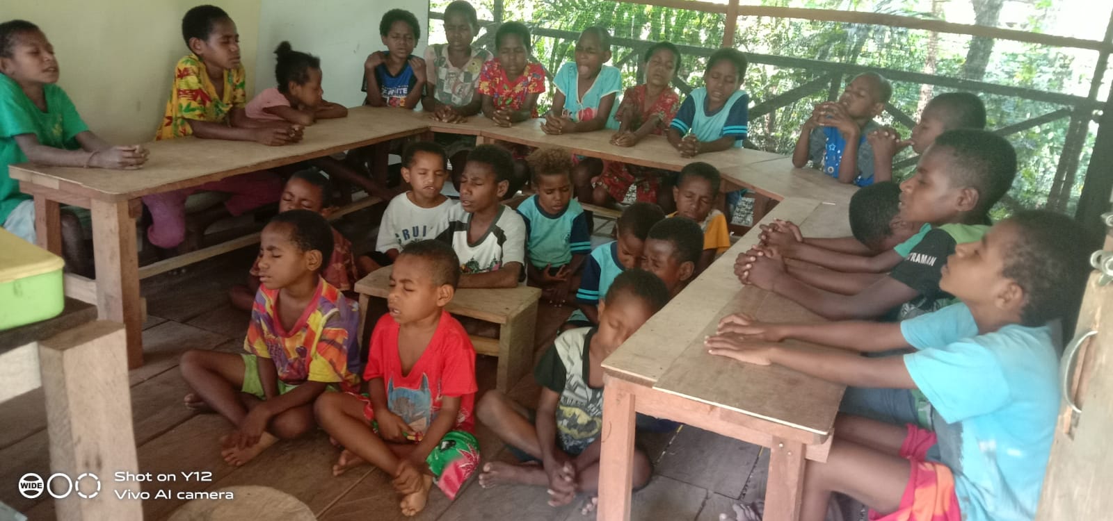 Suasana Ibadah Anak - Anak TK Behika Kampung Biri